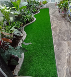 Produsen/Distributor/Supplier/Penyedia/Jual Rumput Sintetis Swiss PREMIUM 15mm – 50mm – Rumput Buatan Berkualitas Tinggi untuk Dekorasi & Lanskap Profesional