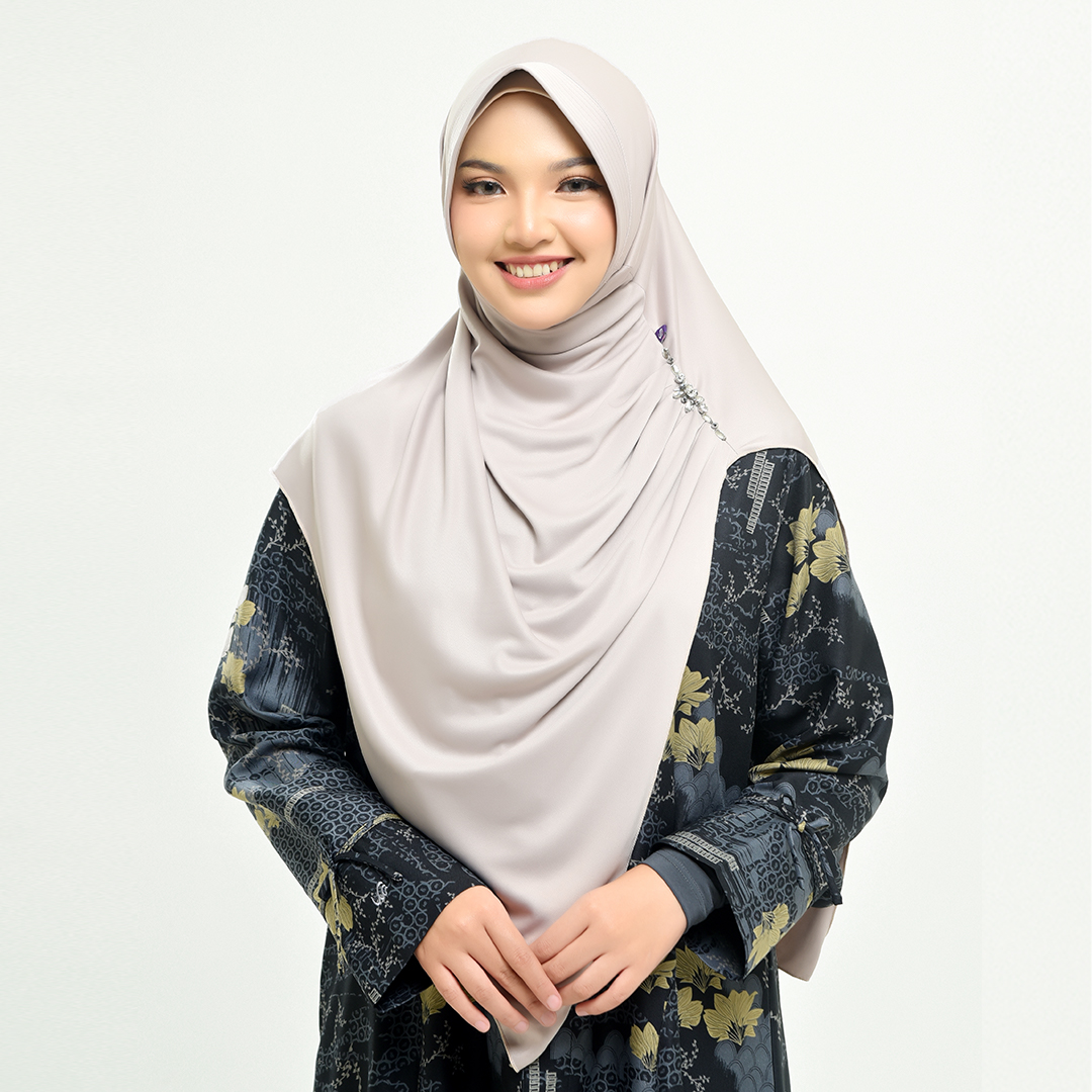 Produsen/Distributor/Supplier/Penyedia/Jual Kerudung Instan Omoda Exclusive – Kerudung Polos Elegan dengan Payet Eksklusif untuk Tampilan Anggun dan Berkelas