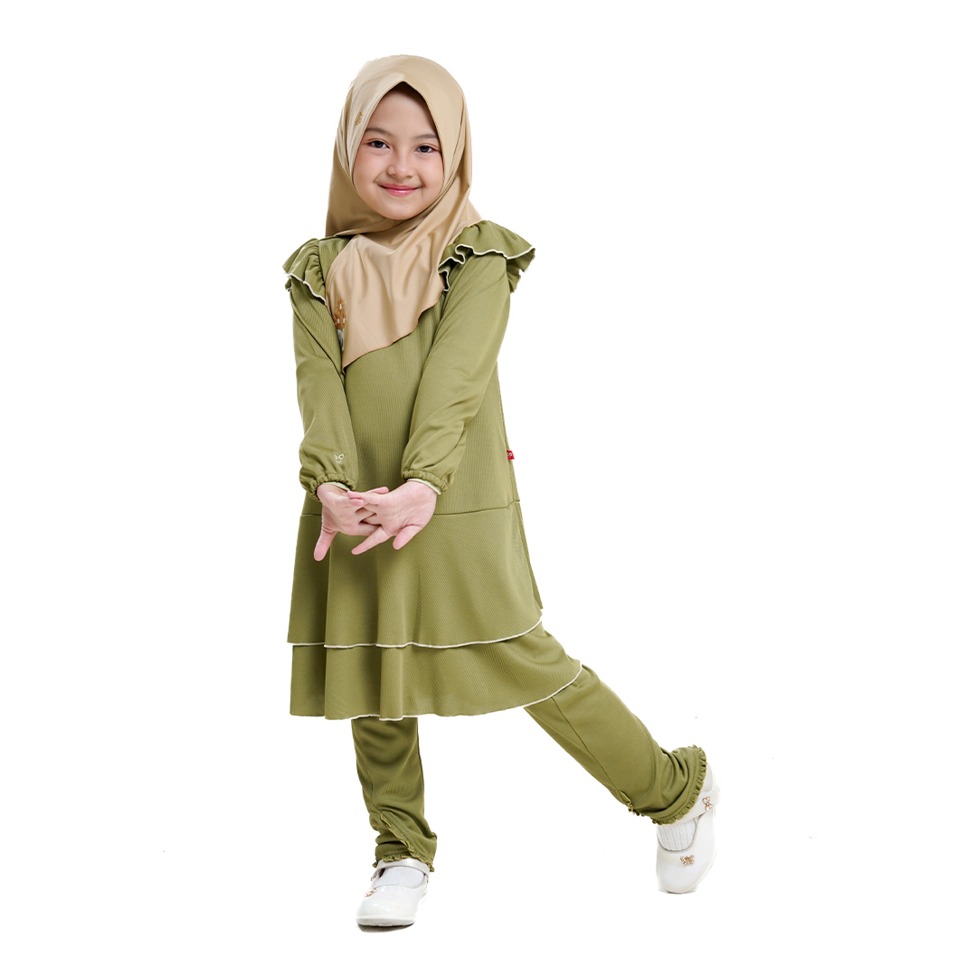 Produsen / Distributor / Supplier / Penyedia / Jual Sweetshirt Minami Exclusive – Atasan Anak Casual Nyaman dan Modis untuk Aktivitas Sehari-hari