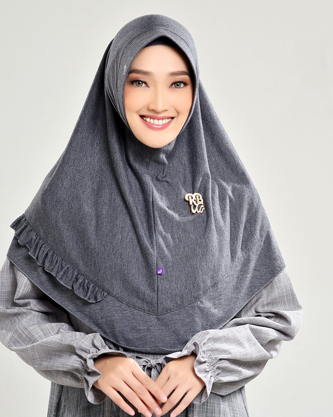 Produsen/Distributor/Supplier/Penyedia/Jual Kerudung Valco Exclusive – Kerudung Instan Elegan dengan Desain Feminin dan Pet Anti Tembem