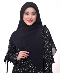 Produsen/Distributor/Supplier/Penyedia/Jual Kerudung Segi Empat Instan Zanan Neta – Pilihan Praktis dan Stylish Khas Rabbani